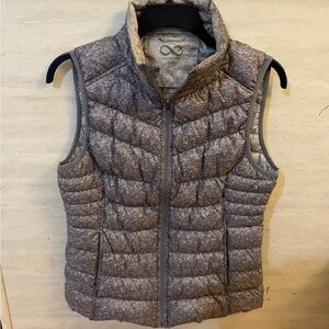 Be Boundless Charcoal Down Feathers Quilted Women's Puffer Lightweight Vest